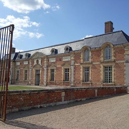 Bed and Breakfast Chateau De La Ferte Saint Aubin Exterior foto